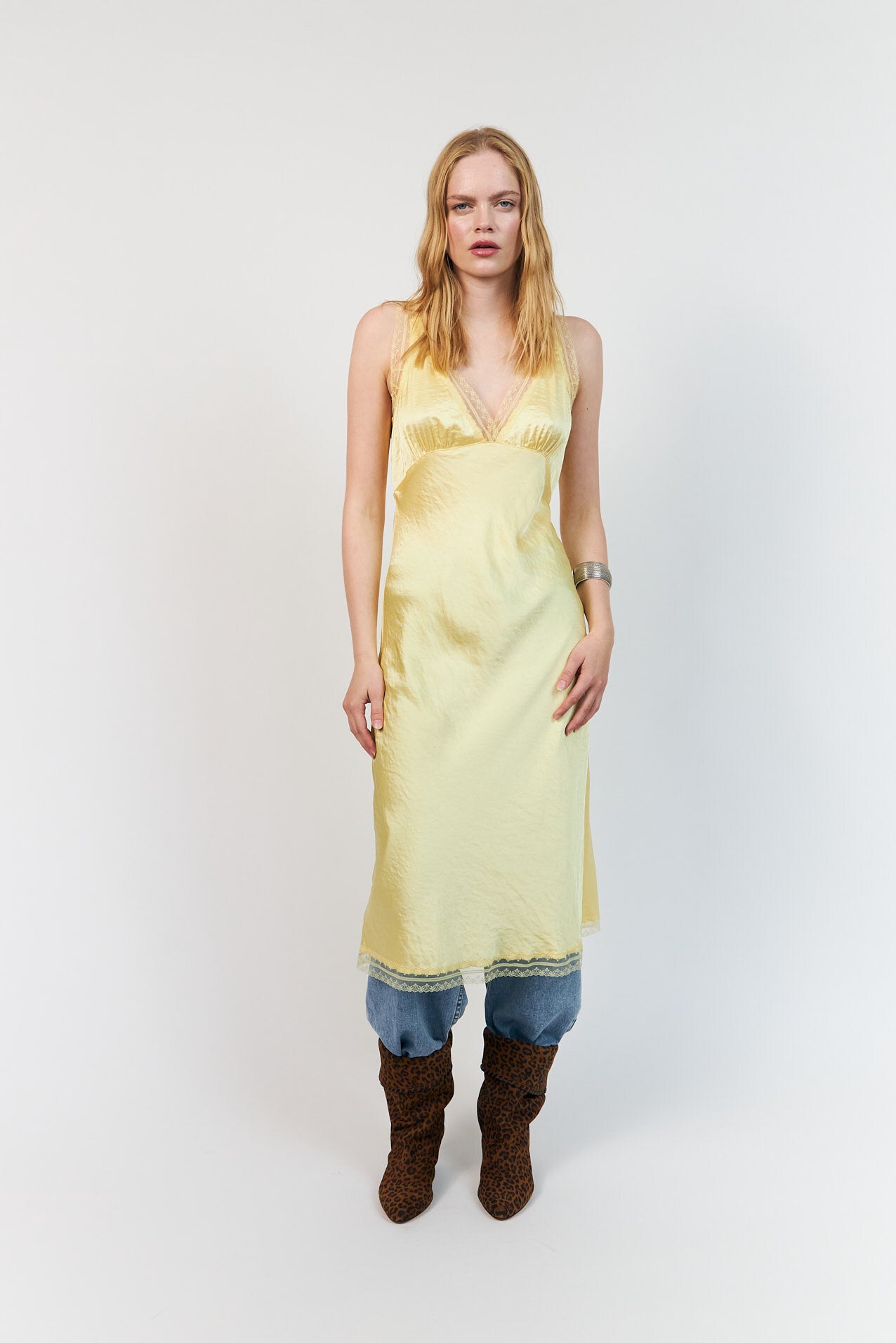 Clari Midikjole - 93 Light Yellow